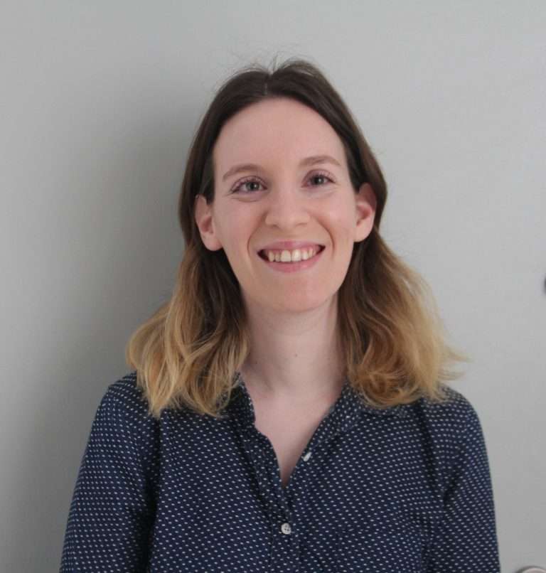 1 dXwIrC dsvcFWj0Y 5HwaA