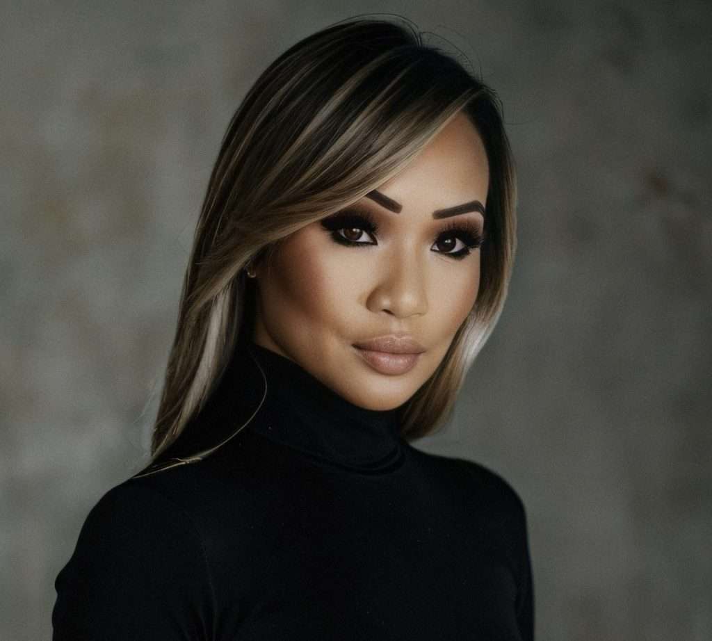 Lana Marshall Headshot